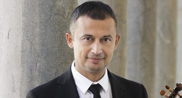 Gökhan Aybulus ve Esen Kıvrak Yapı Kredi bomontiada b-sahne'de