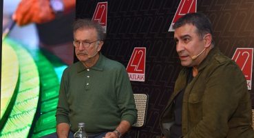 42 Maslak'taki Ramazan Sohbetine Ünlü Akını