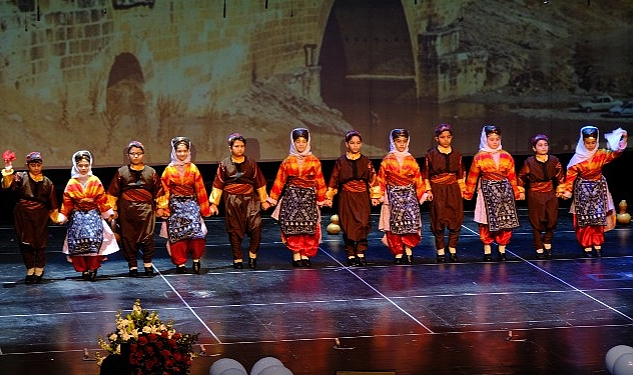 akm-cocuk-sanat-festivali-23-nisan-kutlamalariyla-costu.jpg