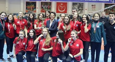 Nilüfer'in gençlerinden 4 şampiyonluk