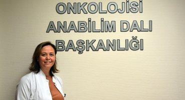 Prof. Dr. Kamer, “Kanserin erken teşhisinde en önemli faktör, toplumun kanser konusunda bilinçlendirilmesidir"