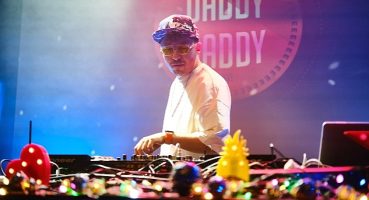 The Populist Yaz Enerjisini Gerçek Eğlenceyle Karşılıyor