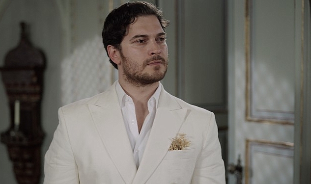cagatay-ulusoyun-basrolunde-yer-aldigi-terzinin-2-sezonu-28-temmuzda-tum-dunya-ile-ayni-anda-sadece-netflixte.jpg