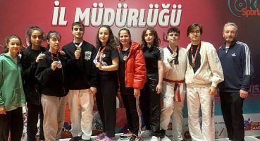 Canikli Sporcular Madalyaları Sildi Süpürdü