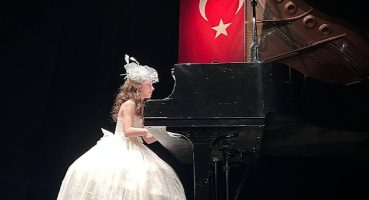 Öğrencilerden muhteşem konser