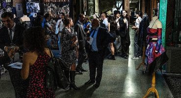 Avustralya'nın yerli tekstil sanatı ve genç yeteneklerin 'Dokuma Eninde ve Ötesinde Giysiler' projesi İstanbul'da sanatseverlerle buluşuyor