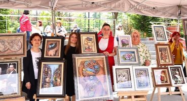 Çankaya Belediyesi Çankaya Evleri kursiyerlerinin bir yıl boyunca yaptıkları ürünler, sergilerle taçlanıyor