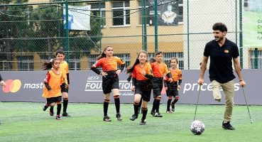 Mastercard ve UEFA Foundation for Children, futbol sevincini deprem bölgesindeki çocuklara geri vermek için güçlerini birleştiriyor