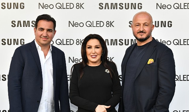 samsung-nukhet-durunun-essiz-sahne-performansiyla-2023-model-televizyonlarini-izmirde-tanitti.jpg