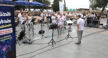 Şehrin kalbinde müzik keyfi
