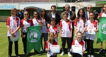 Sivas Belediyesi tarafından her yıl geleneksel olarak düzenlenen İlkokullar Arası Futbol Turnuvası sona erdi