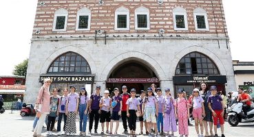 Küçükçekmeceli çocuklar İstanbul'u yeniden keşfediyor