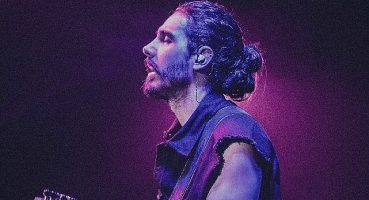 Yapı Kredi bomontiada World Akustik sahnesi Can Koç'u ağırlıyor