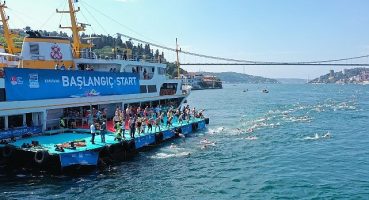 35. Samsung Boğaziçi Kıtalararası Yüzme Yarışı'nda Yüzücüler Kıtaları Birleştirdi
