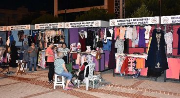 Kemalpaşa'da emekçi kadınlara destek