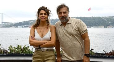 Oktay Kaynarca ve Ebru Özkan Saban, set öncesi bir araya geldiler