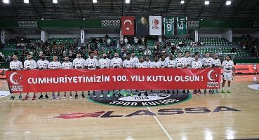 Darüşşafaka Lassa 100. Yıl Coşkusunu Taraftarıyla Kutladı