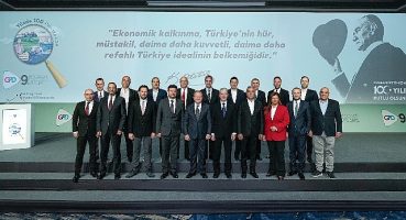 GPD'nin bir araya getirdiği gıda sektörü,  tarımdan lojistiğe, sürdürülebilirlikten insan kaynağına  önemli başlıklarda görüşlerini paylaştılar