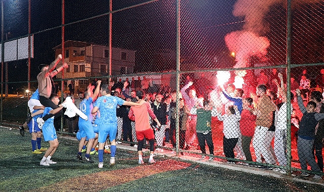 nejat-biyedic-futbol-turnuvasi-sampiyonu-orhaniye-mahallesi.jpg