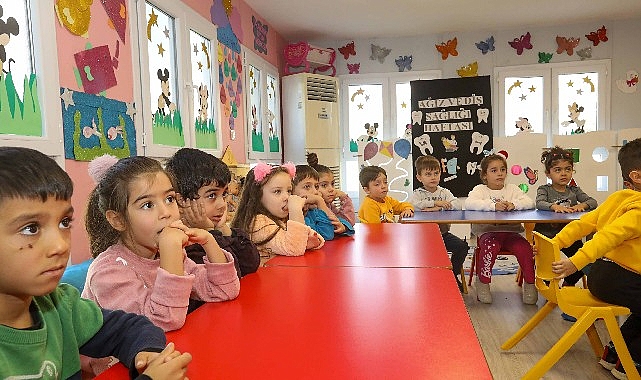 bucali-miniklere-dis-sagligi-egitimi.jpg