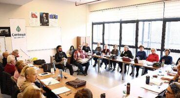 Çankaya evlerinde güz dönemi kursları sürüyor