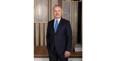 VakıfBank'tan 653 milyon dolarlık sendikasyon kredisi