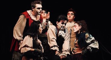 Gemlik'te tiyatro gösterimlerine yoğun ilgi