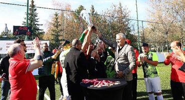 Yenilmez Armada 9. kez şampiyon