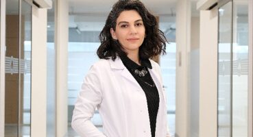 Ağız hijyenindeki püf noktalar neler? Dişlerin arasında mesafe fazlaysa arayüz fırçası, azsa diş ipi!