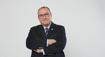 Narlıdere için yola çıkan CHP'li İnanç Nurlu; “Yenilikçi bir anlayışa ihtiyacımız var!”