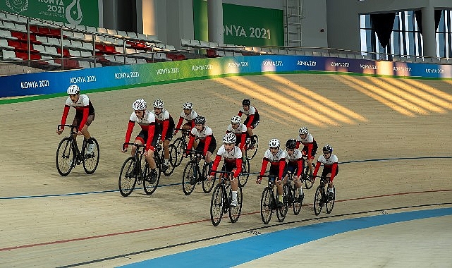 turkiye-bisiklet-federasyonu-konya-olimpik-velodromunda-pist-bisikleti-temel-egitim-programi.jpg