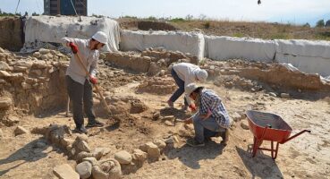 Yeşilova ve Yassıtepe kazıları geçmişe ışık tutmaya devam ediyor