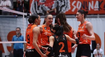 Eczacıbaşı Dynavit, çeyrek finalin rövanşında İtalyan temsilci Savino Del Bene Scandicci'ye konuk oluyor