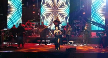 Aydın Büyükşehir Belediyesi, 8 Mart Dünya Emekçi Kadınlar Günü'nde Aydınlıları sevilen sanatçı Melek Mosso ile buluşturdu