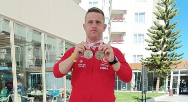 Canikli Sporcu'dan Dünya Rekoru