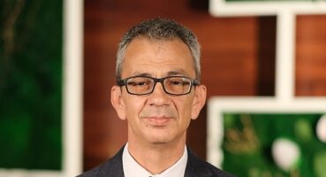 Dr. Öğr. Üyesi Cem Dinar: Tüketicilerin Şikâyeti Üreticiyi Daha İyisini Üretmeye Yöneltir