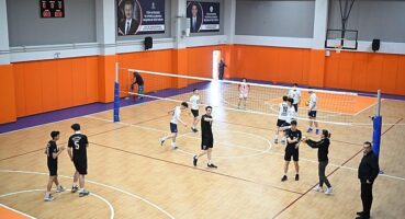 Kartepe'nin Gençlerine “Çiçek Gibi" Salon Yapıldı