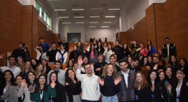 SheRises, Akademik Dünyada Güçlü Kadınların Deneyimleri ile Gençlere Yol Gösterdi