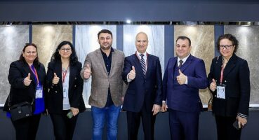 Türk doğal taş ihracatçıları Çin'den başarıyla döndü