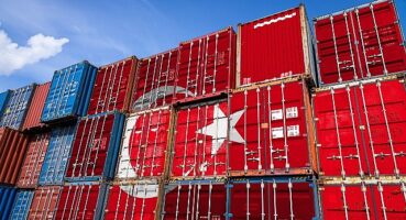 Ege İhracatçı Birlikleri Koordinatör Başkanı Jak Eskinazi'den 23 Nisan mesajı