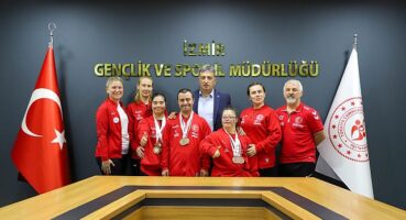 İzmir'in özel çocukları kente başarıyla döndü