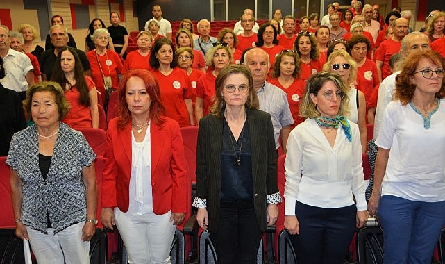 eude-ileri-yasta-egzersiz-ve-spor-sempozyumu-duzenlendi.jpg