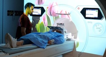 Kapalı yerde kalma korkusu olanlar da artık MR çektirebilecek