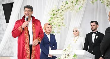 Kartepe Belediye Başkanı Av.M.Mustafa Kocaman, hemşehrilerinin en mutlu günlerinde yanlarında olmaya devam ediyor