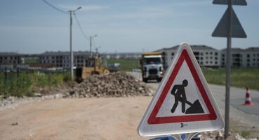 Lüleburgaz Belediyesinden tam saha çalışma! “Sokak ve caddeler birer birer yenileniyor”