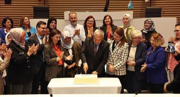 Mahalle kadın derneklerinden Başkan Şadi Özdemir’e ziyaret