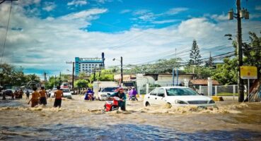 Eyvallahınla Yaşa Ne Demek?