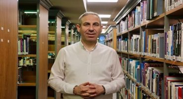 Mezuna Kalmak Her Zaman Daha İyi Bir Seçenek mi?